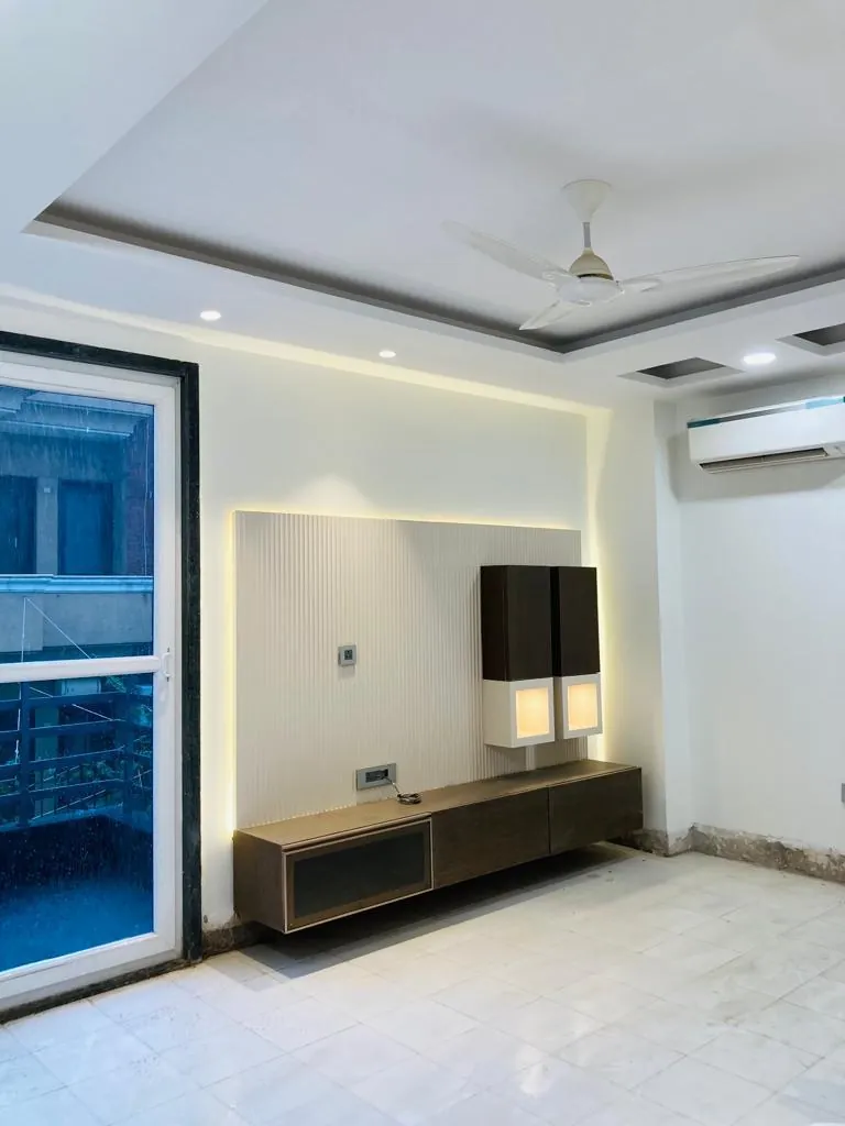 4 BHK Semi Furnished Independent Floor for rent in South City Gurugram