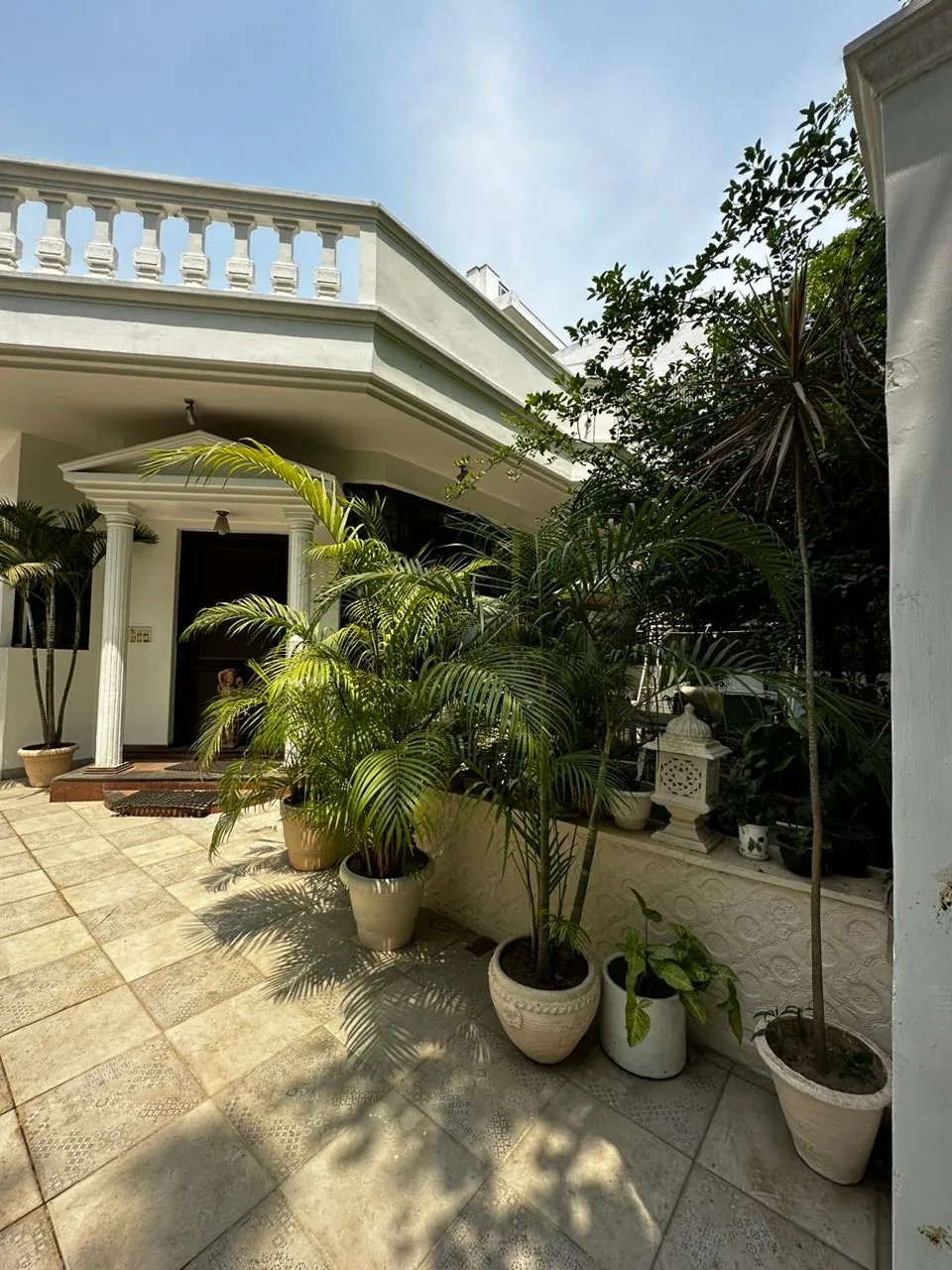 4 BHK + 1 Fully Furnished Independent House for rent in Sukh Chain Gurugram