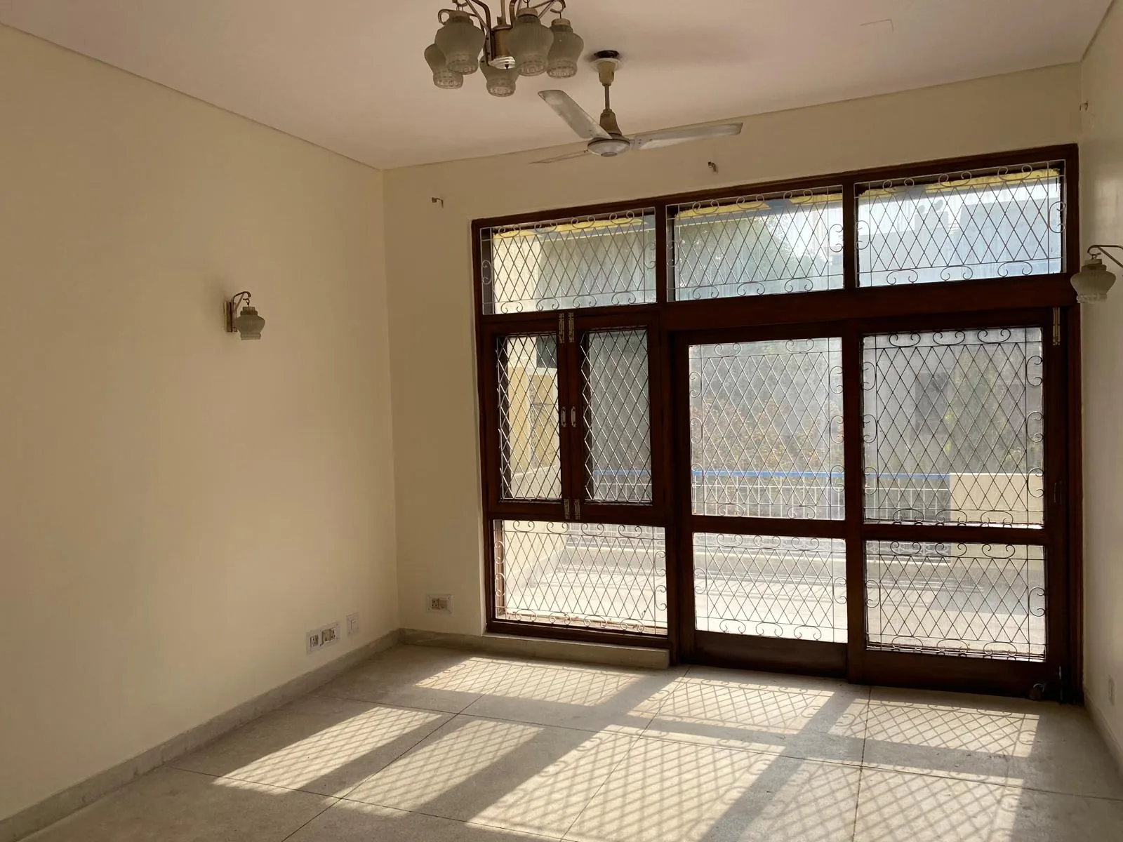 2 BHK Semi Furnished Apartment for rent in Greater Kailash New Delhi