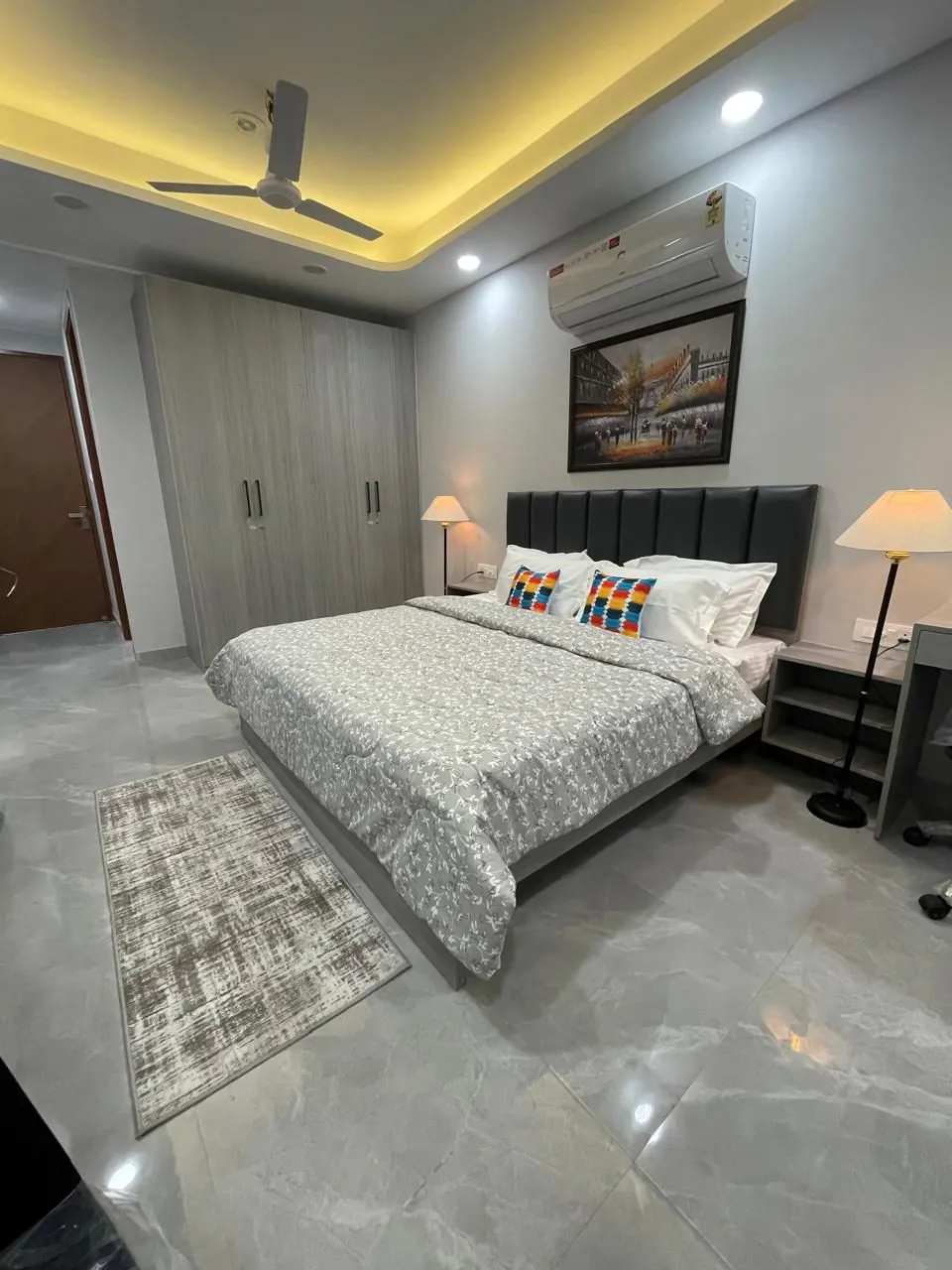 1 Rk Semi Furnished Apartment for rent in Sector 52 Gurugram