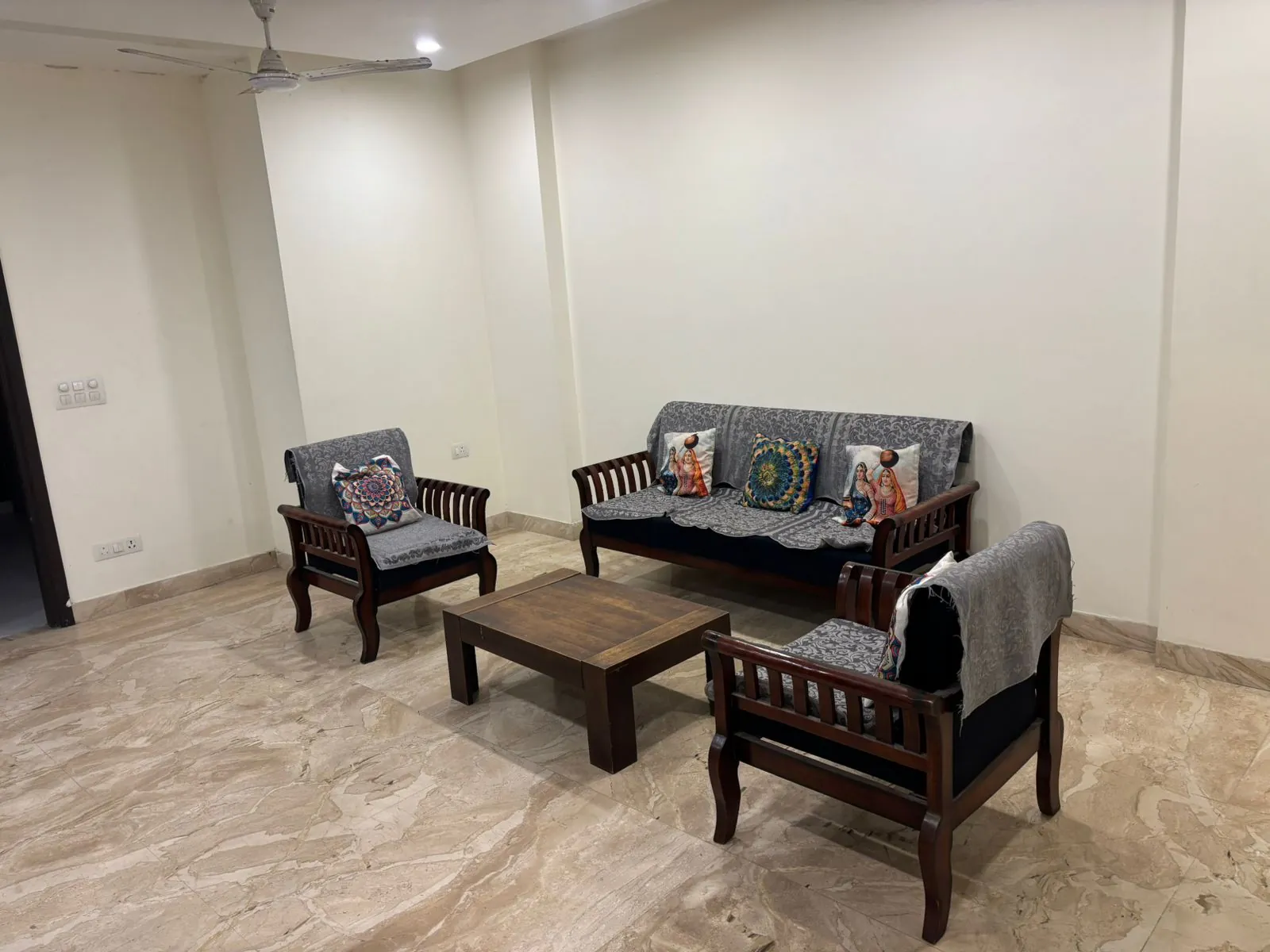 3 BHK Fully Furnished Independent Floor for rent in Sector 43 Gurugram