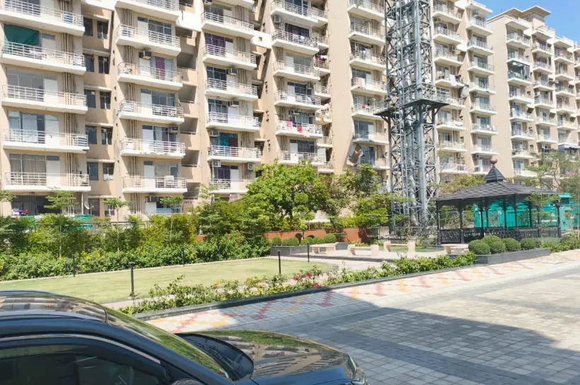 3 BHK Semi Furnished Independent Floor for rent in RAHEJA VEDAANTA-2 Gurugram