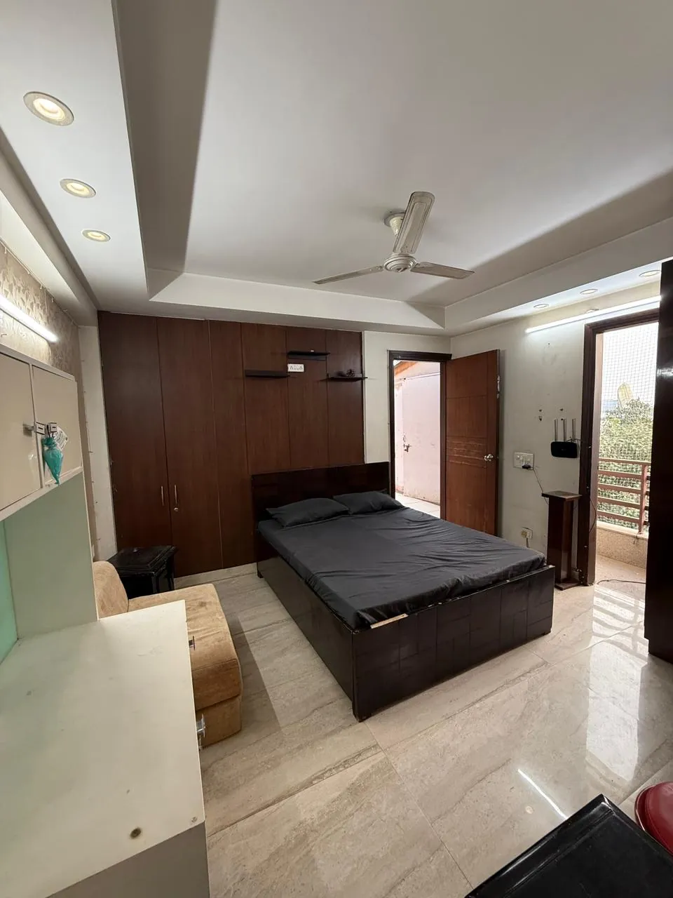 1 Rk Fully Furnished Apartment for rent in Kalkaji New New Delhi