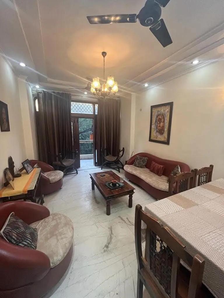 2 BHK Fully Furnished Apartment for rent in Kalkaji New New Delhi