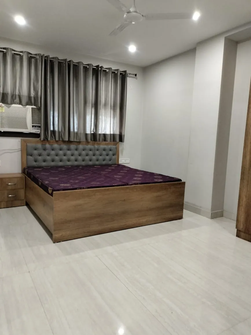 1 BHK Fully Furnished Independent Floor for rent in Sushant Lok Gurugram