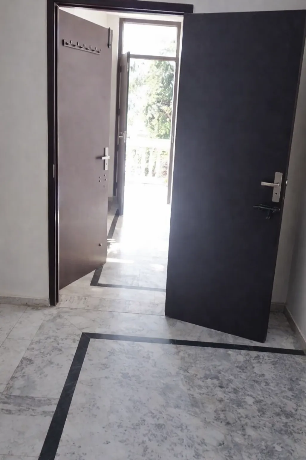 1 BHK Semi Furnished Independent Floor for rent in Sector 55 Gurugram