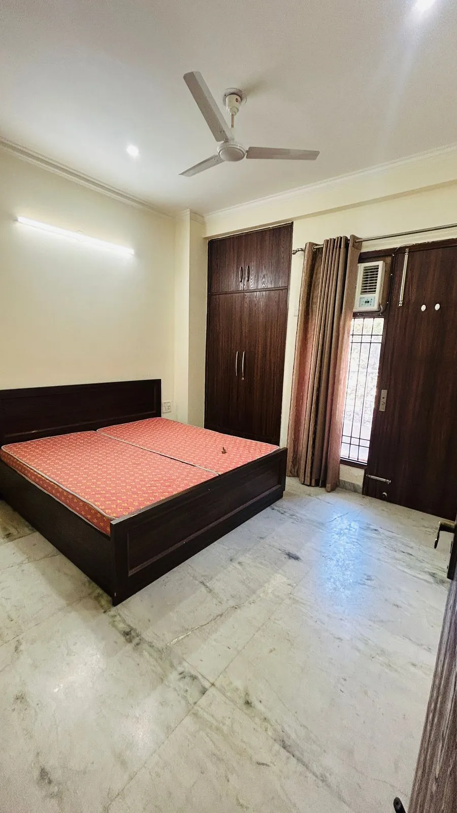 1 BHK Fully Furnished Independent Floor for rent in Sector 31 Gurugram