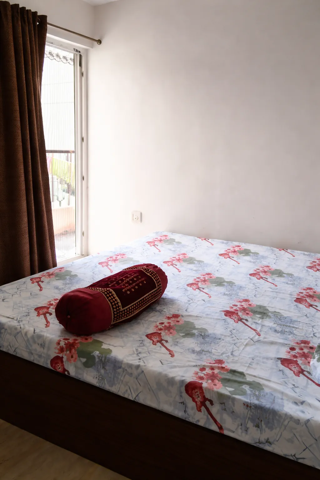 1 BHK Semi Furnished Apartment for rent in Devaan Apartment Gurugram