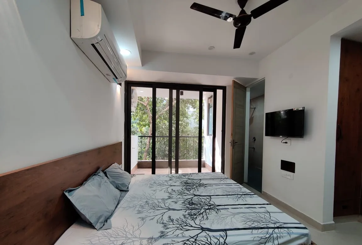 1 BHK Fully Furnished Apartment for rent in Sushant Lok Gurugram