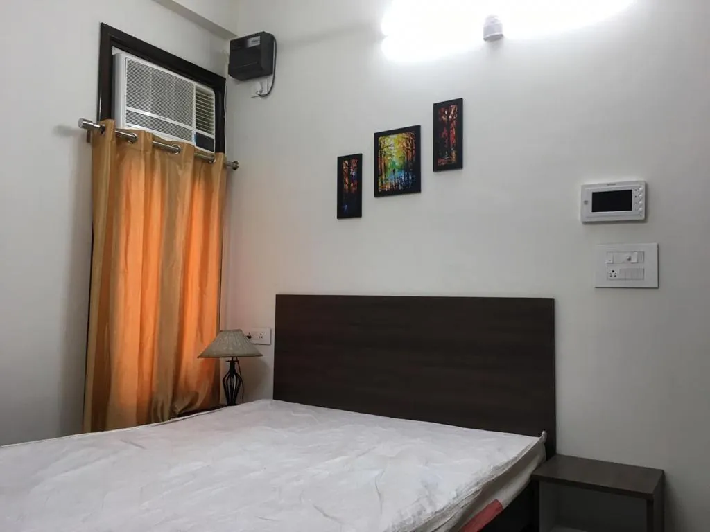 1 Rk Fully Furnished Independent Floor for rent in Sector 43 Gurugram