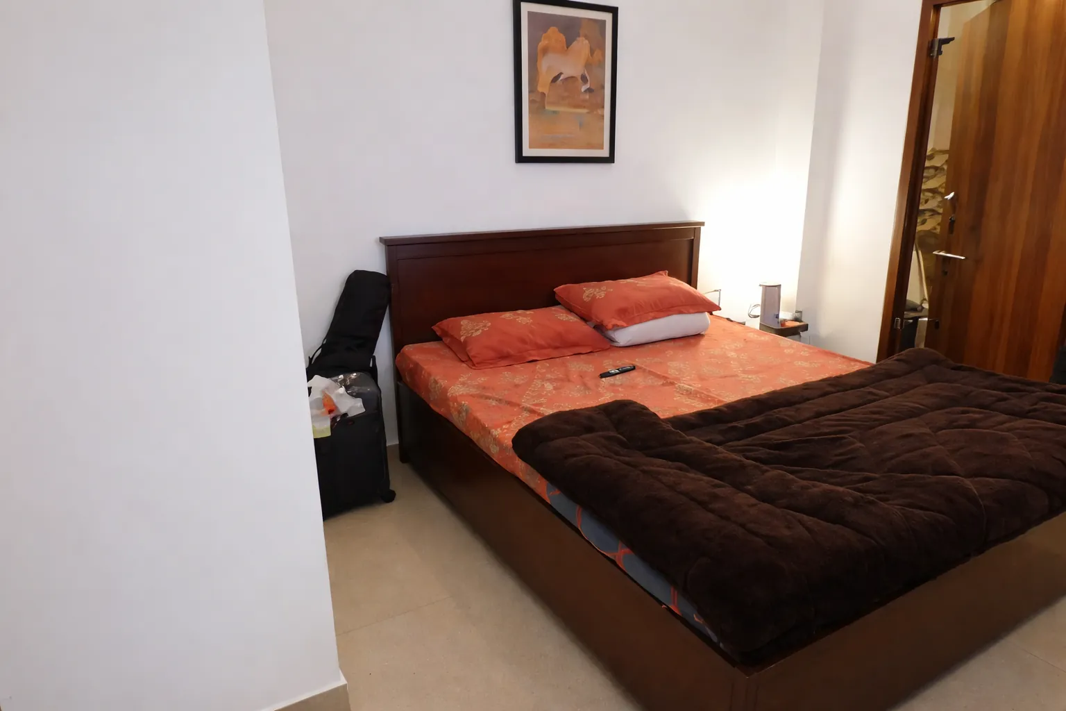 2 BHK Fully Furnished Apartment for rent in Sector 43 Gurugram