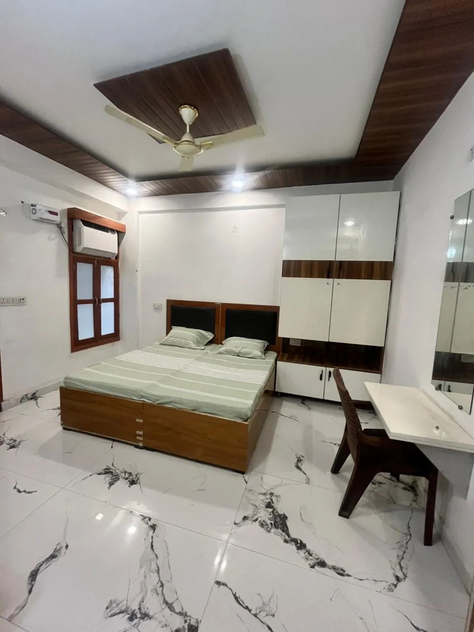  The Romania Pg 