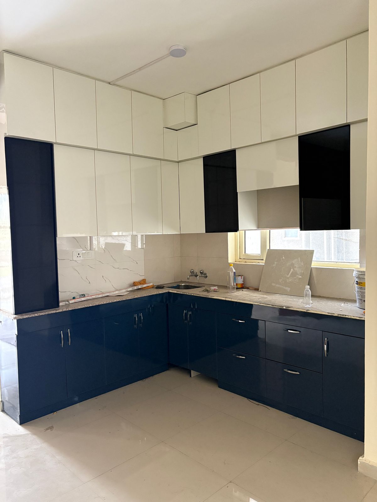 2 BHK Semi Furnished Flat for Rent in Gurugram
