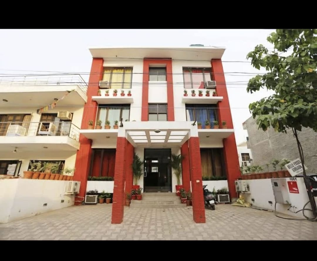 1 Rk Fully Furnished Shared Room for rent in 1061 Sector Gurugram