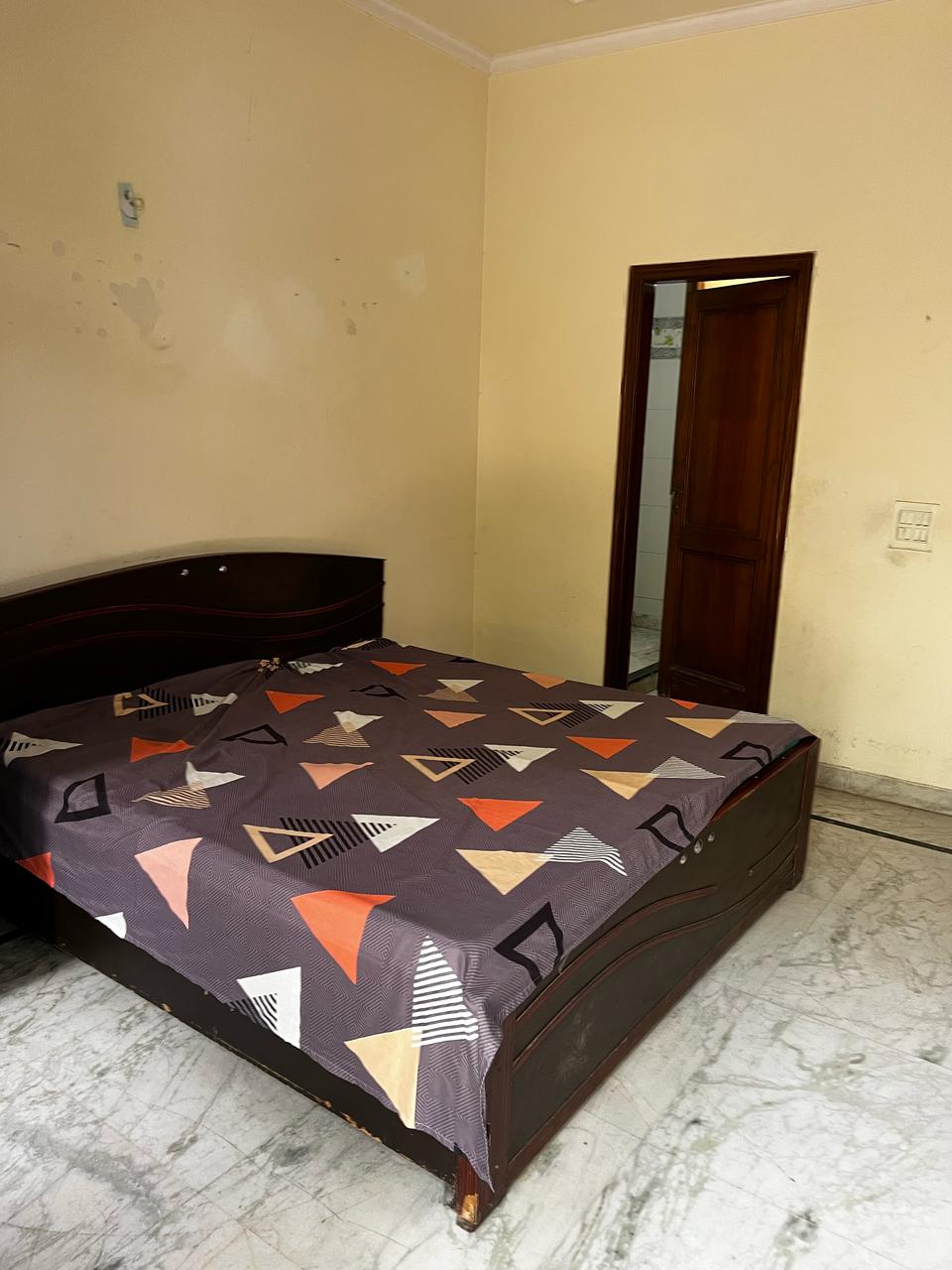 2 BHK Fully Furnished Builder Floor for rent in Sector 38 Gurugram