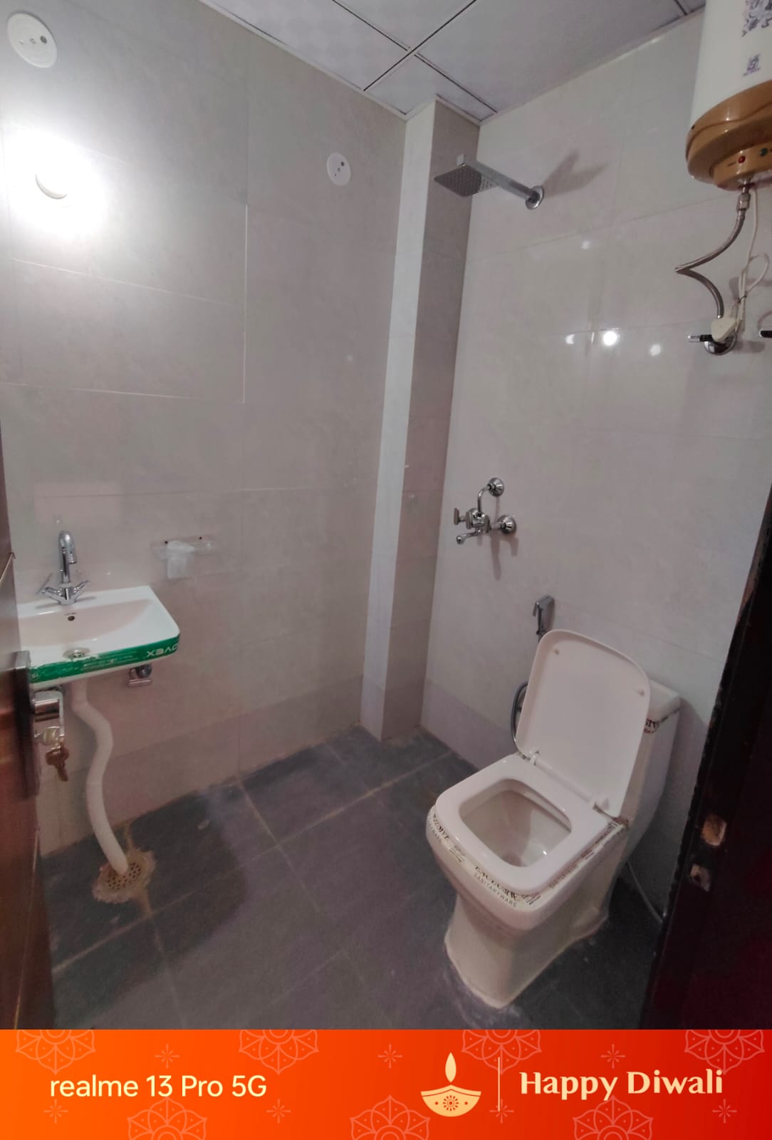 1 Rk Fully Furnished Flat for rent in Sushant Lok Gurugram