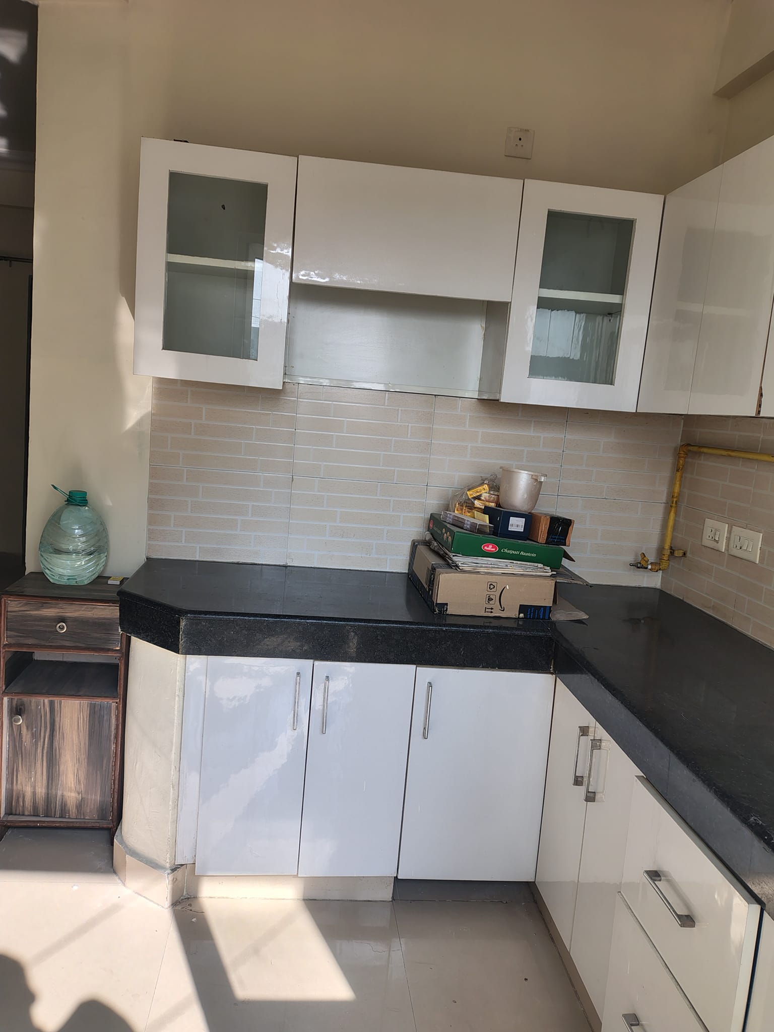 3 BHK Semi-Furnished Flat in Raj Nagar Extension, Ghaziabad