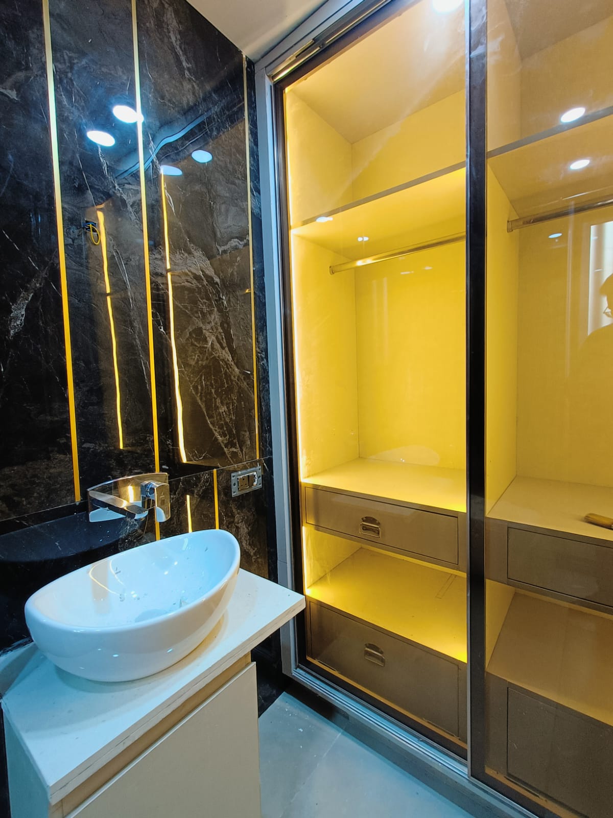 4 BHK Fully Furnished Flat for Rent | Sector 43, Gurgaon