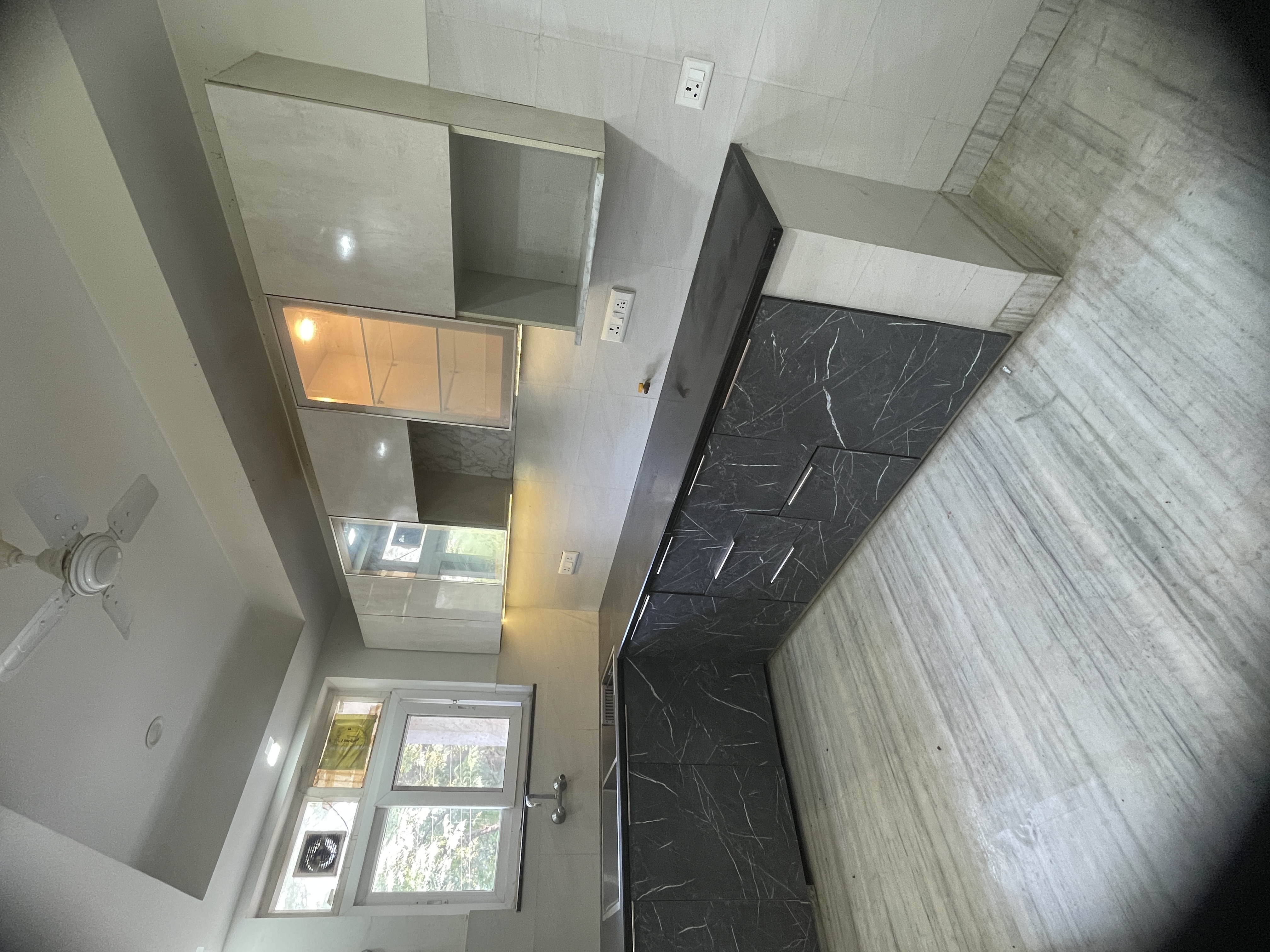 3 BHK Semi Fully Furnished Flat in Sector 40, Gurgaon