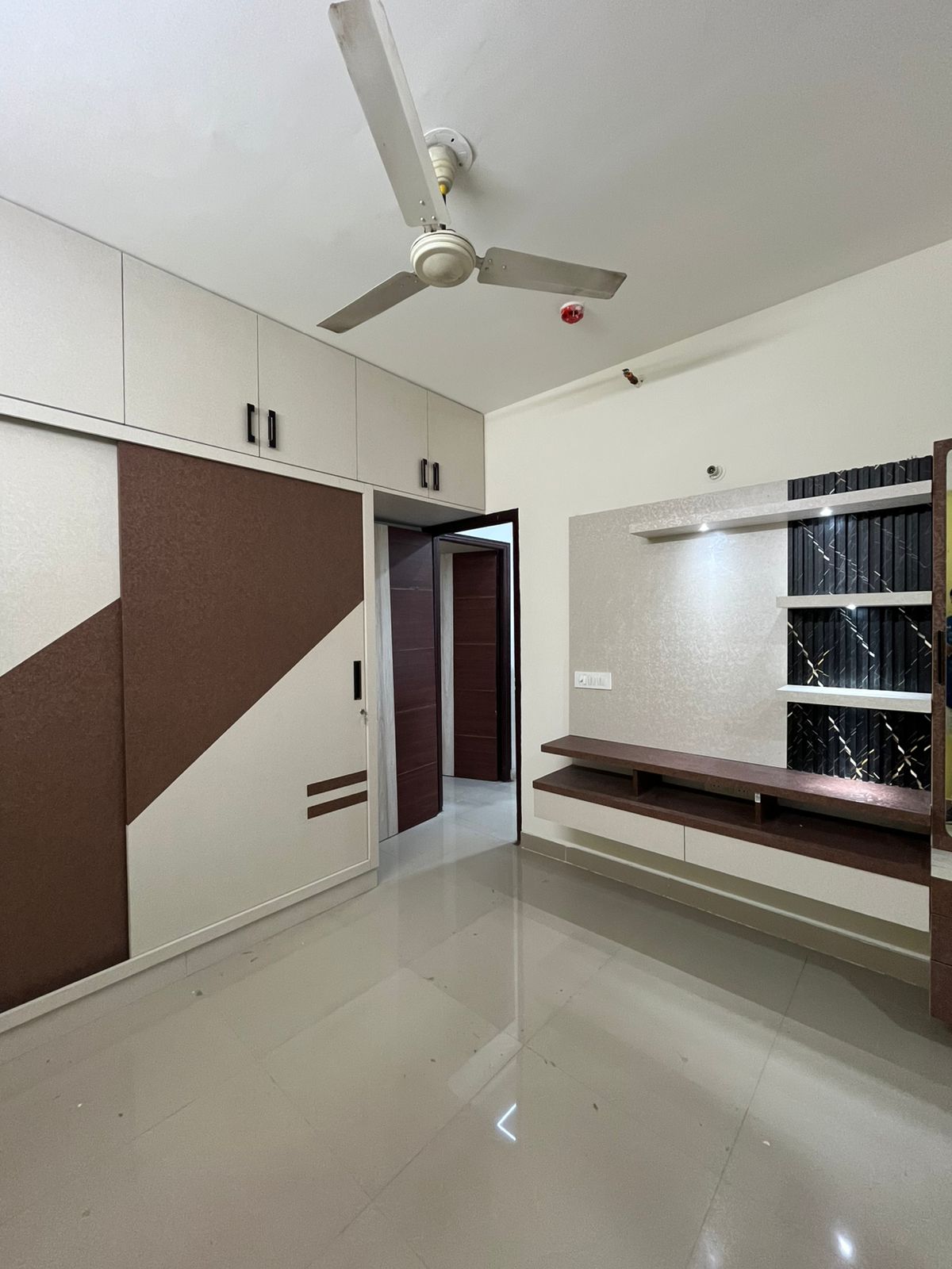 2 BHK Furnished Apartment for Rent in Bajghera, Gurgaon