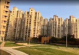 3 BHK Semi-Furnished Flat for Rent in Sector 50, Gurgaon