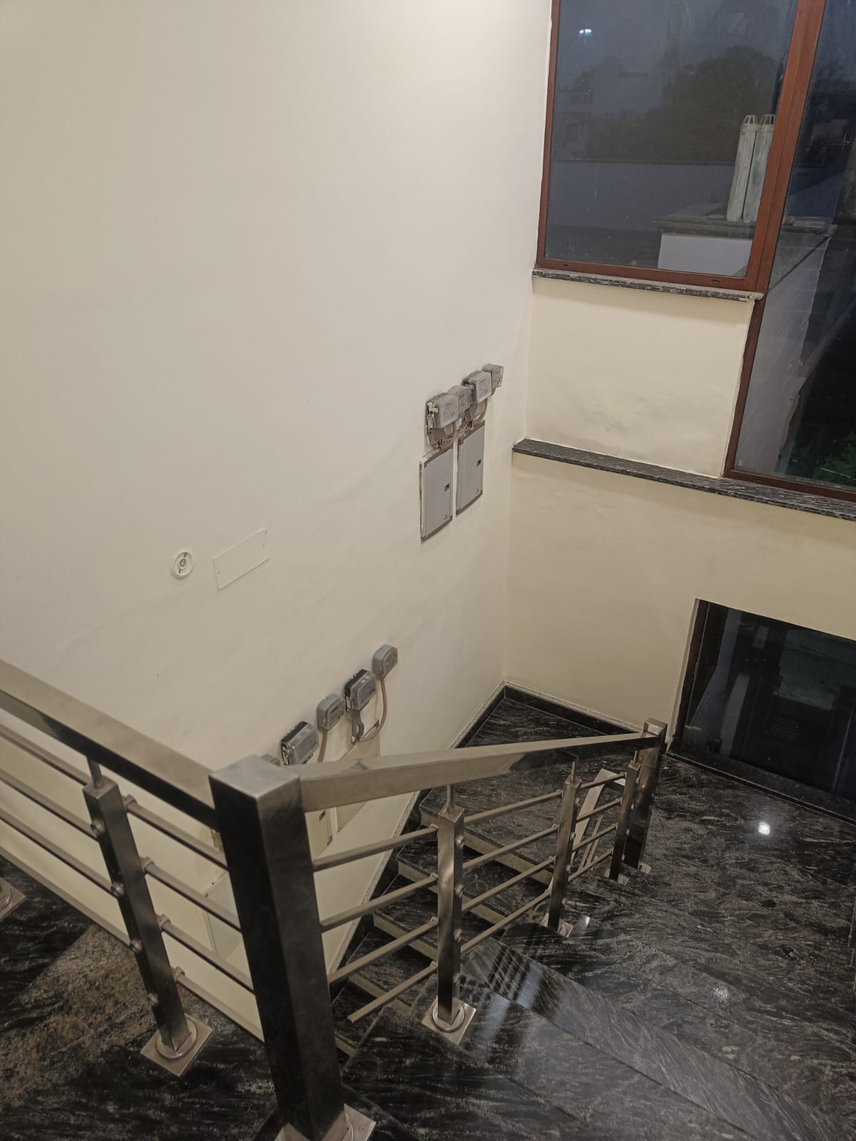 4 BHK Furnished Flat on Rent in Sector 50, Noida