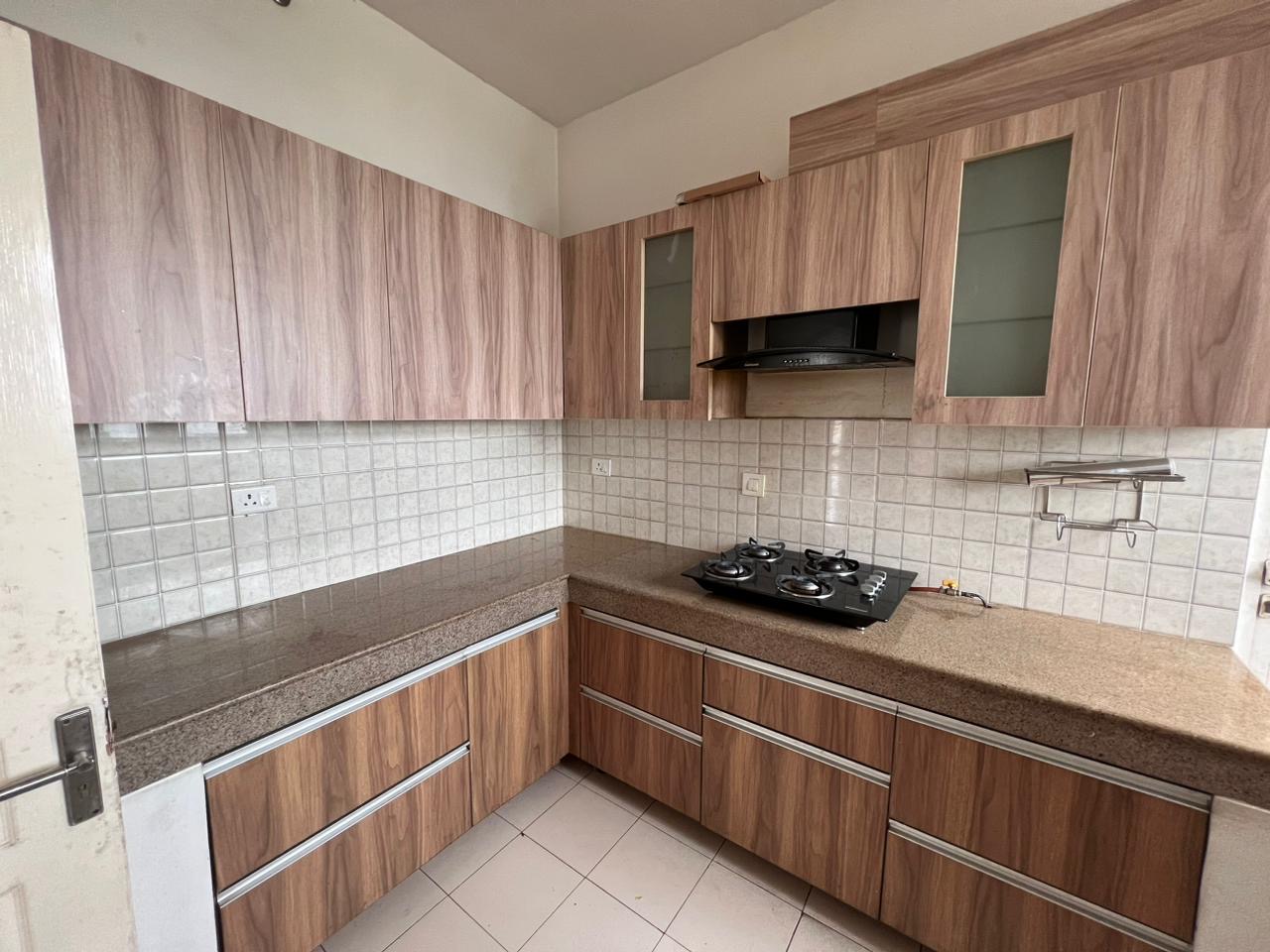 4 BHK + 1 Semi Furnished Apartment for Rent in Sector 84, Gurugram