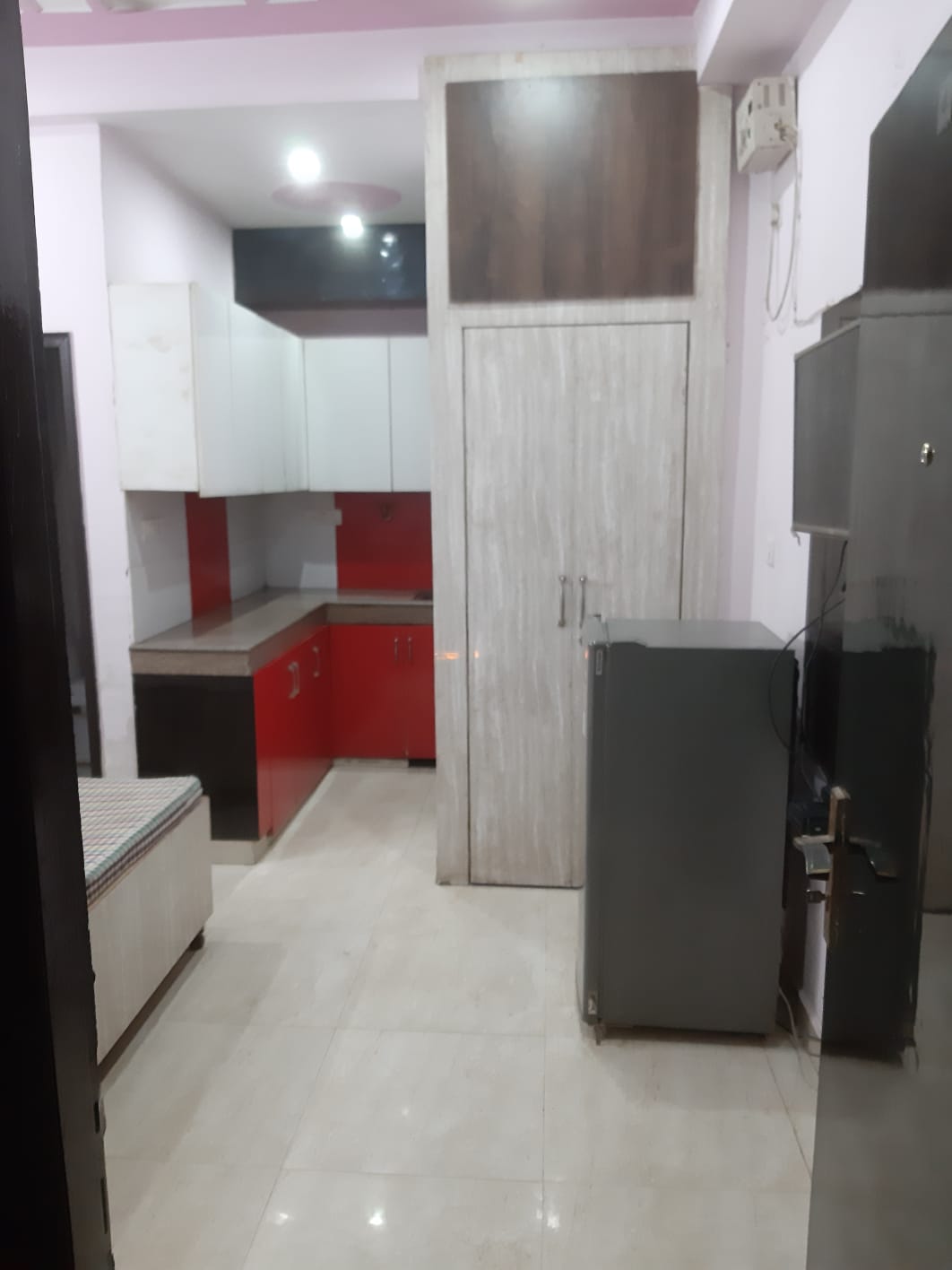1 RK Furnished Apartment for Rent in Sector 49, Gurgaon