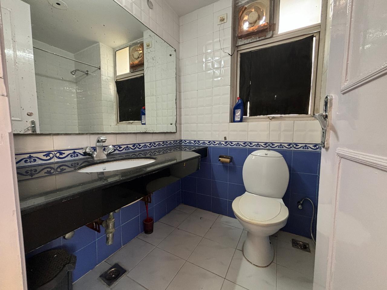 2 BHK + 1 Semi Furnished Builder Floor in sector- 49,Gurugram