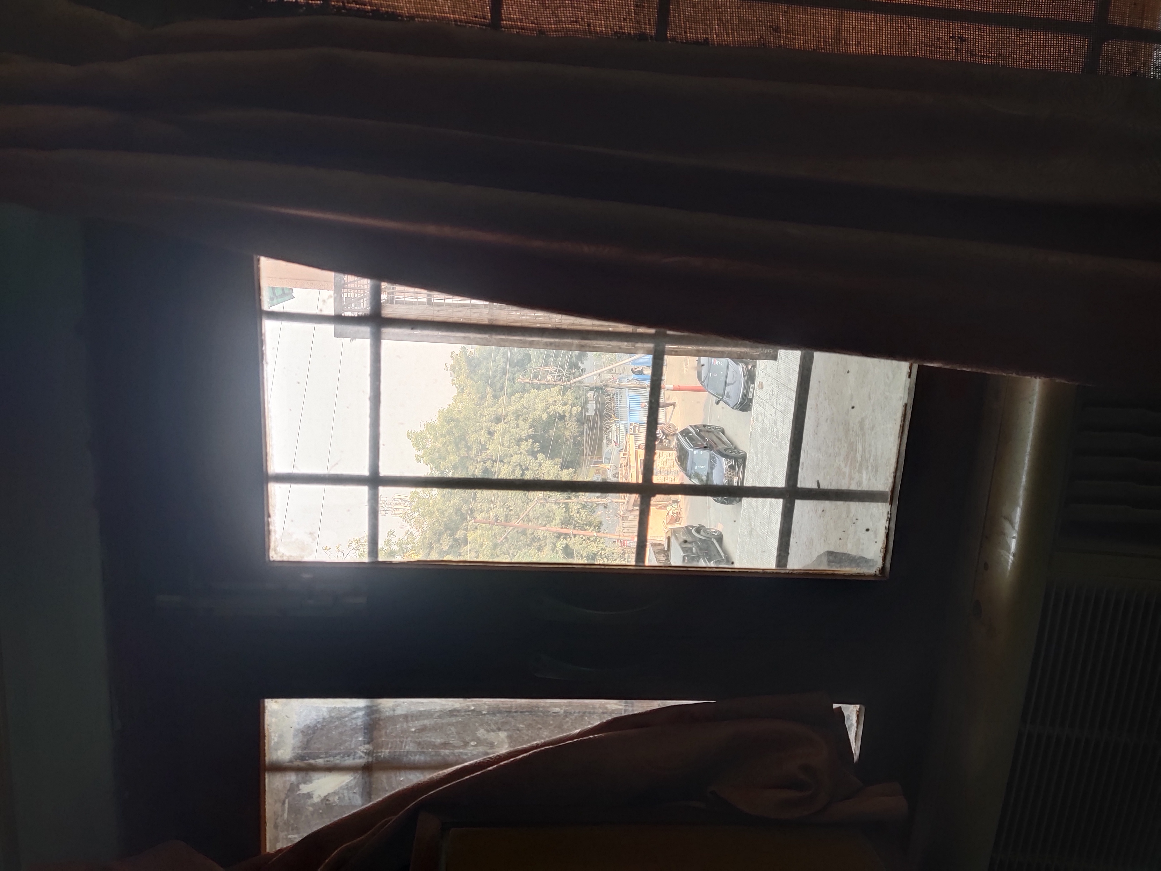 2 BHK + 1 Fully furnished Private Room in Sector 21, Greater Noida