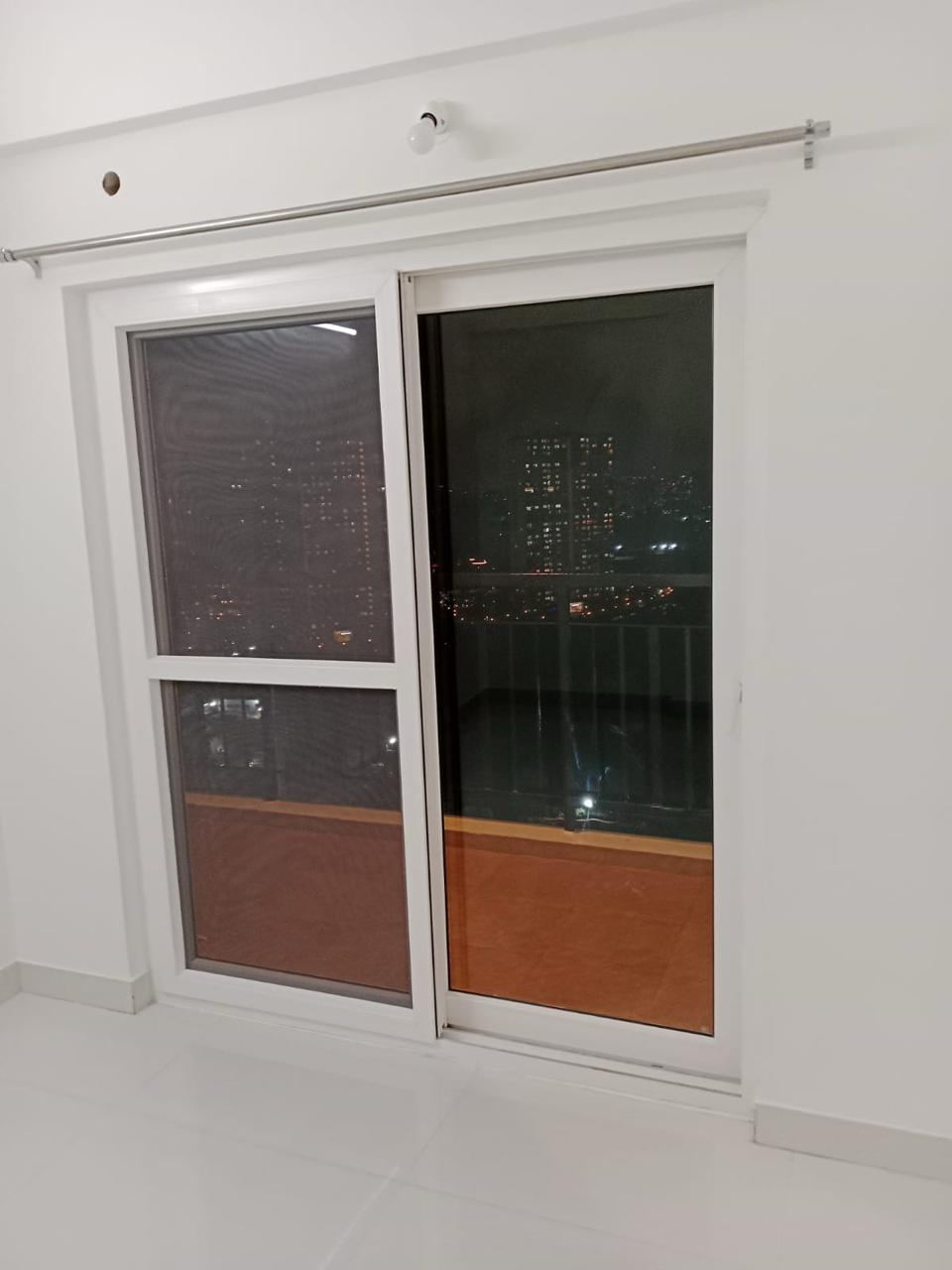 3 BHK Semi Furnished Flat for Rent in Bellandur Bengaluru, Karnataka