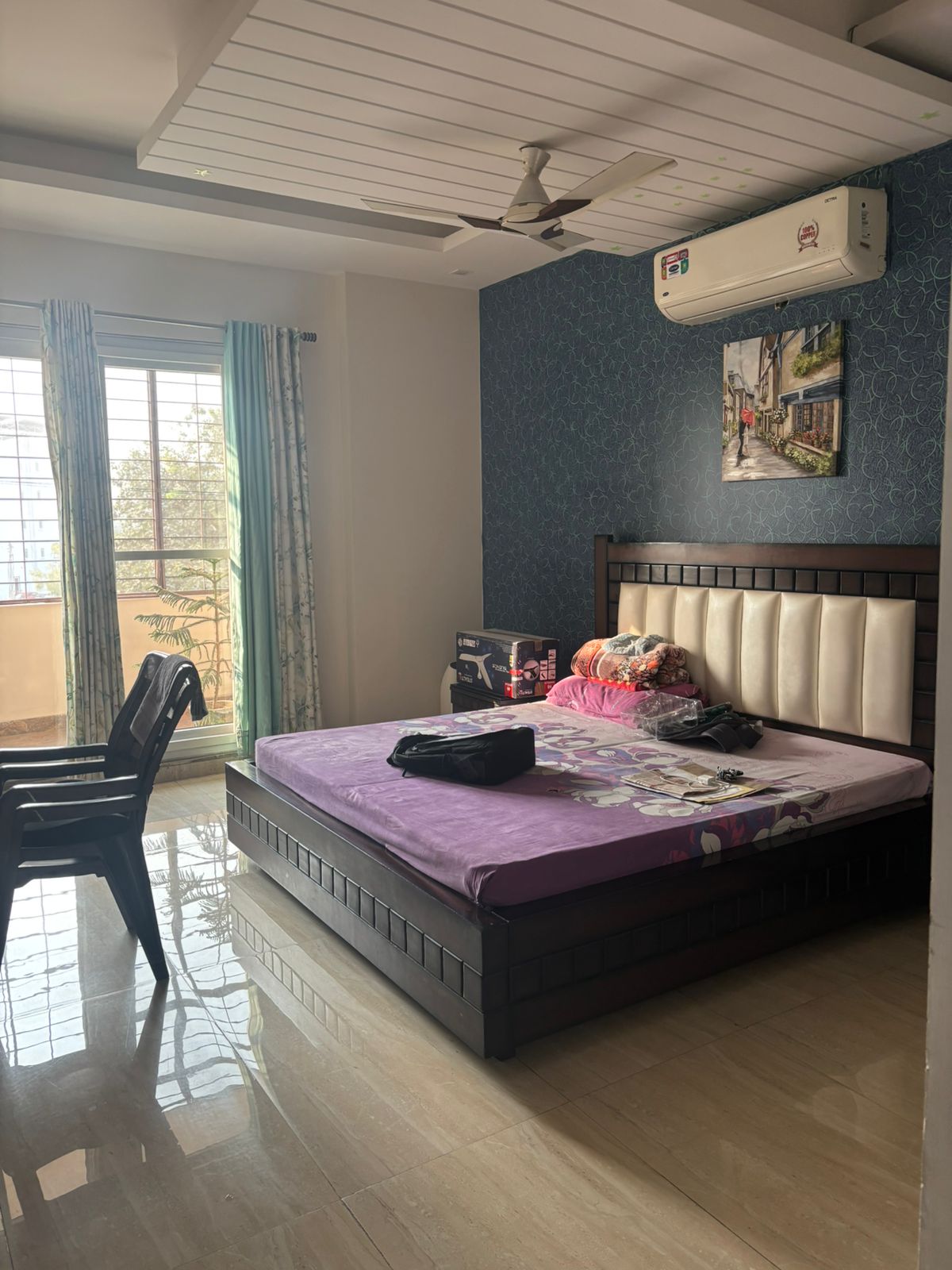 3 BHK Semi-Furnished Flat for Rent in Ardee City, Sector 52, Gurugram