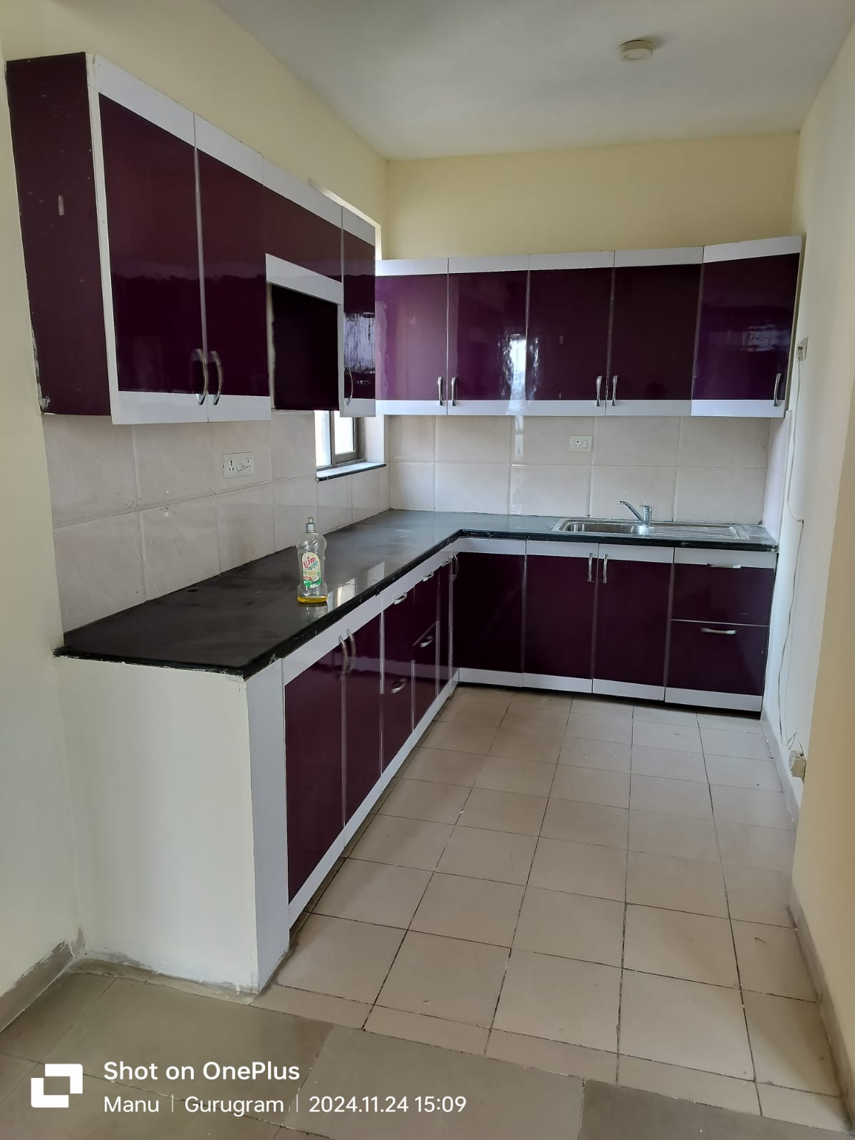 2 BHK Semi-Furnished Flat for Rent in Unitech The Residency, Sector 47, Gurgaon