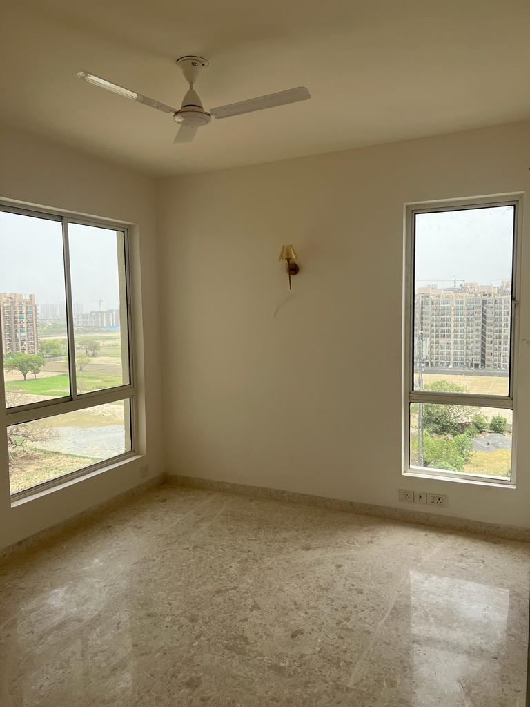 4 BHK + 1 Semi-Furnished Apartment for Rent in Sector 110, Gurgaon