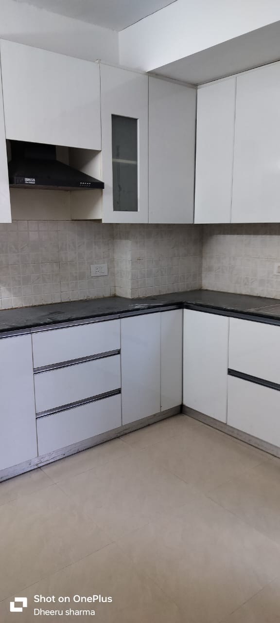 3 BHK Semi Furnished Apartment in Sector 84,Gurugram