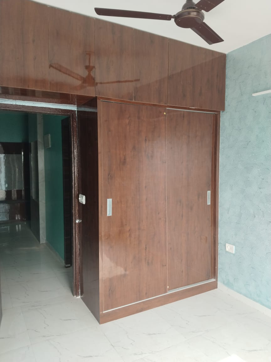 2 BHK Semi-Furnished Flat for Rent in Sector 99, Gurgaon