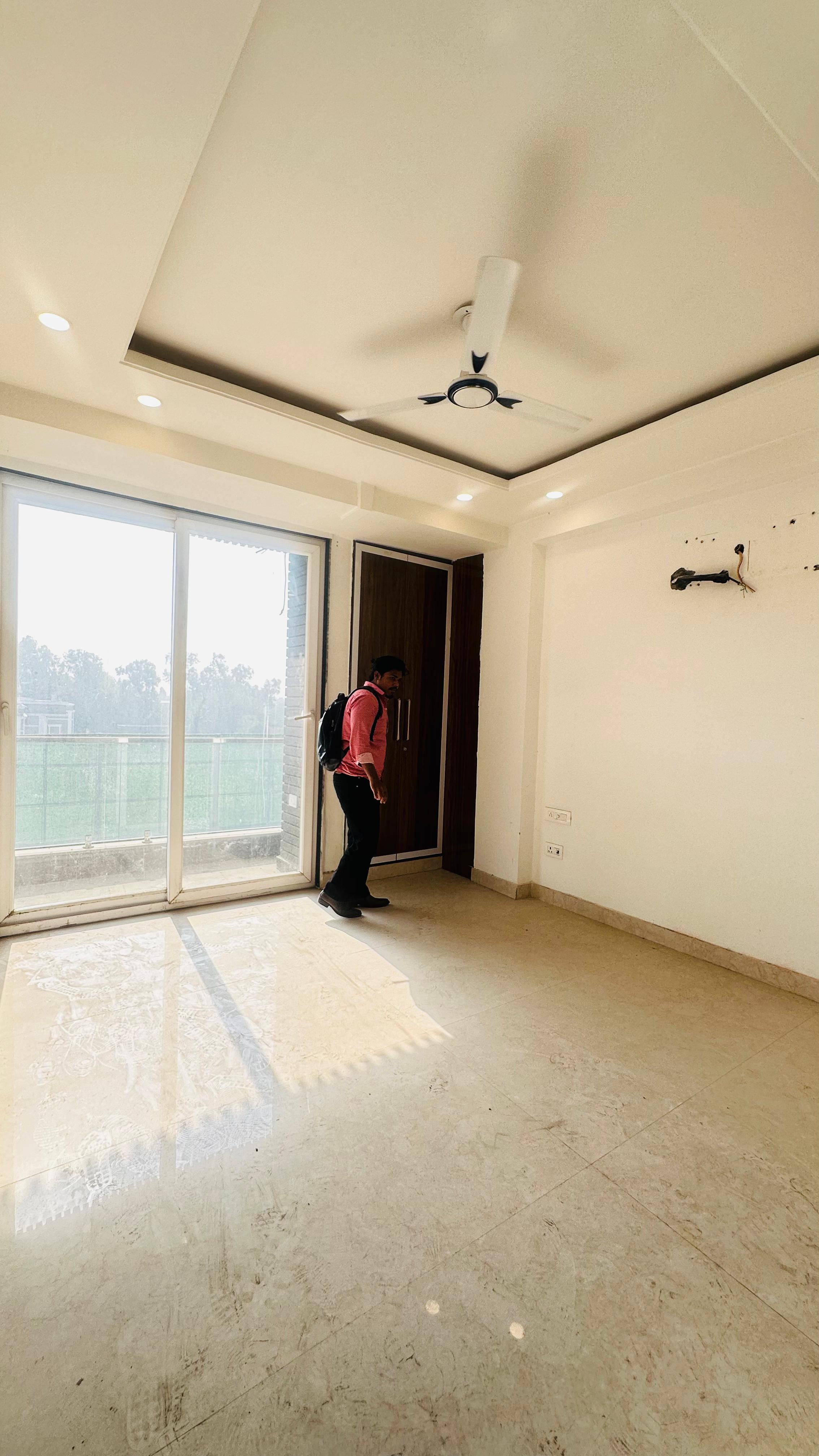 3 BHK Flat for Rent in Chhatarpur, Delhi