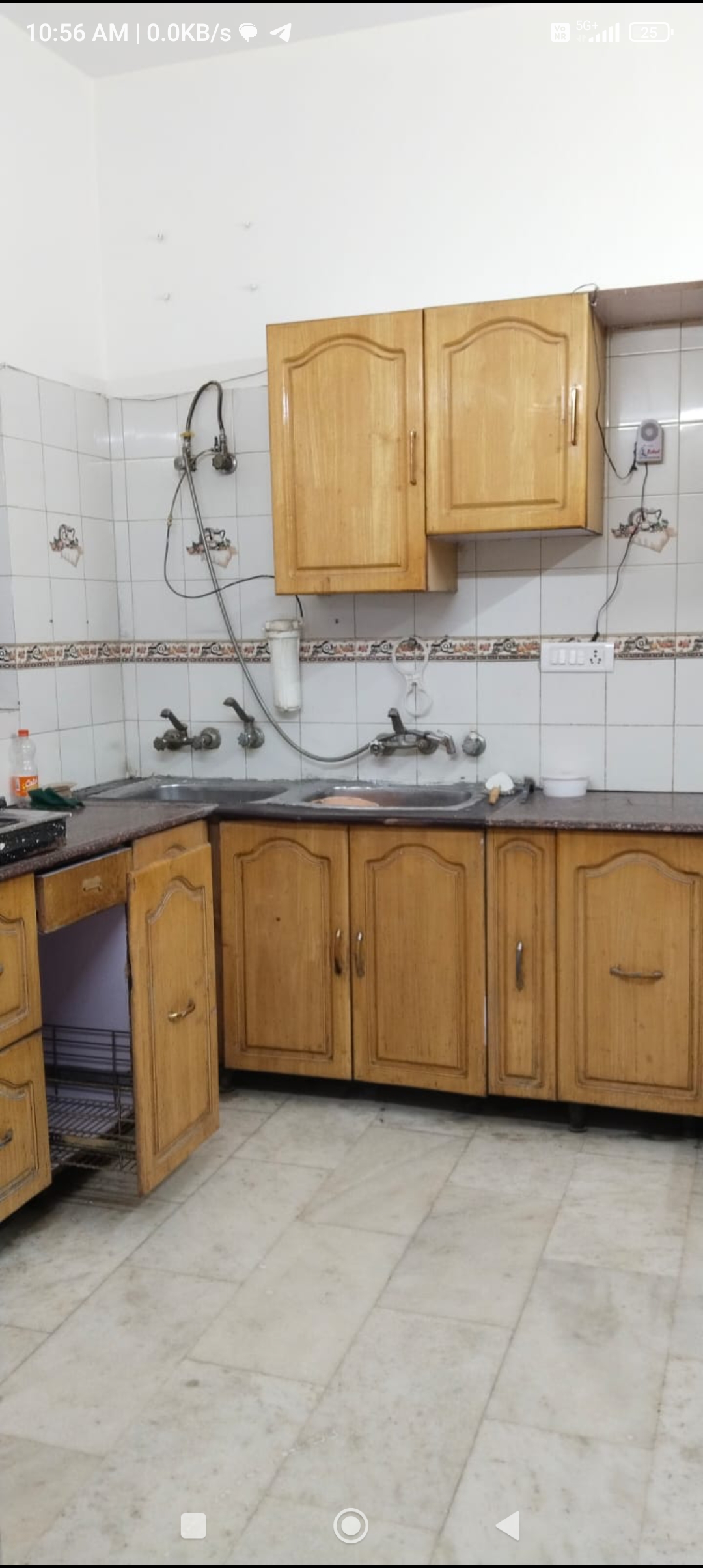 4 BHK Semi Furnished Independent Floor for Rent in Rajouri Garden, Delhi