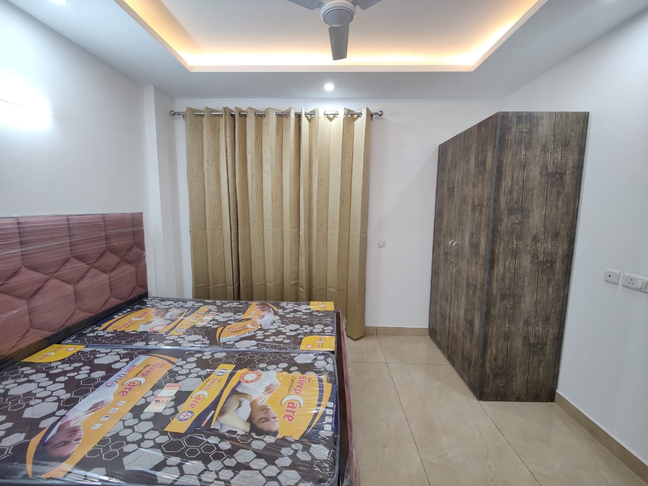 2 BHK Fully Furnished Builder Floor in Sector 30, Gurgaon