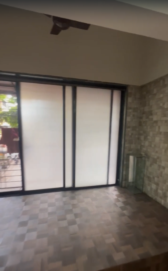 2 BHK Semi Furnished Flat for Rent in Chembur West, Mumbai