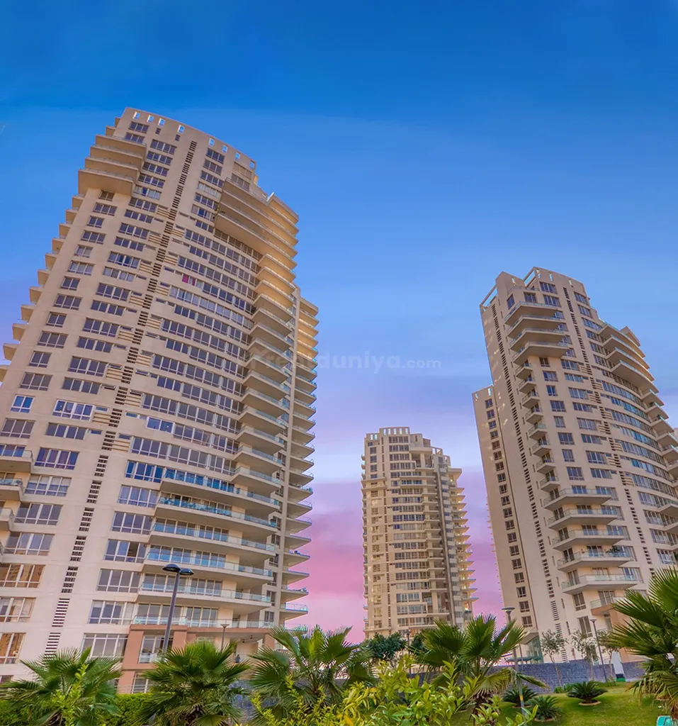 3 BHK Semi Furnished Apartment for rent in Pioneer Presidia Gurugram